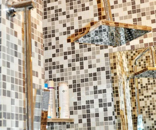 Testaccio Charming דירה *