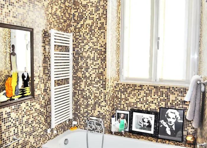 Testaccio Charming דירה